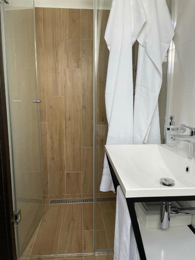 Apartman D5 Nova Pec Luaran gambar