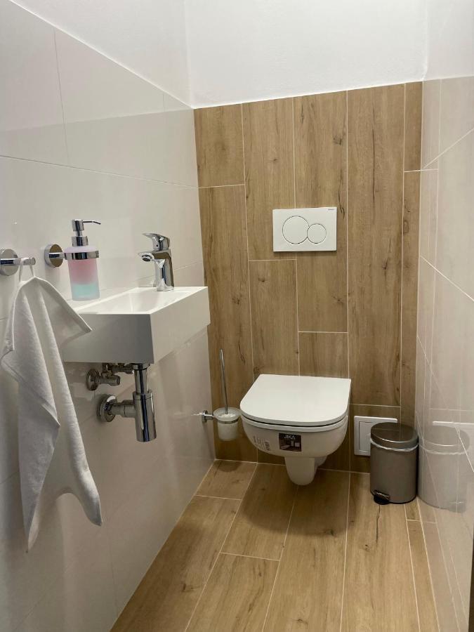 Apartman D5 Nova Pec Luaran gambar