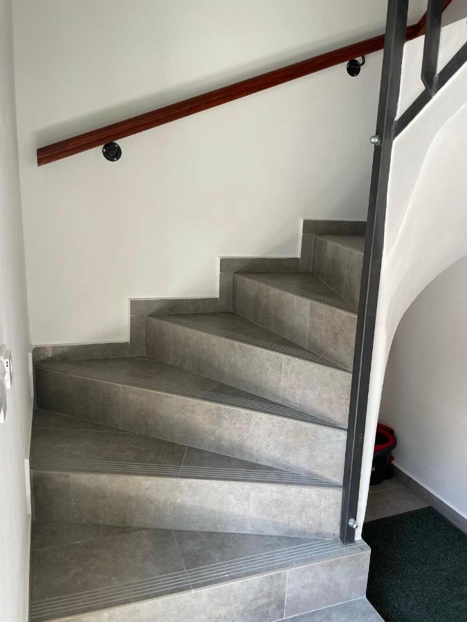 Apartman D5 Nova Pec Luaran gambar